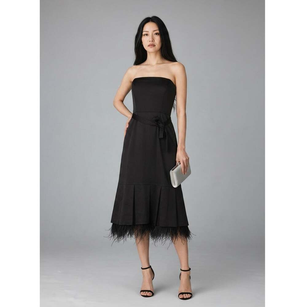 M Dress BCBGMAXAZRIA Strapless Cocktail Ostrich Feather Hem Satin lux designer
